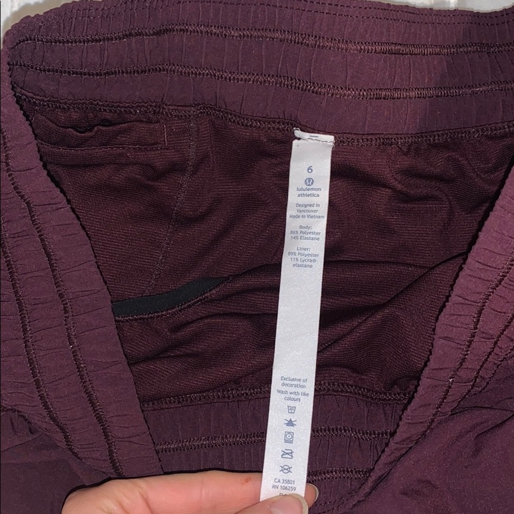Lululemon shorts - Picture 3 of 7